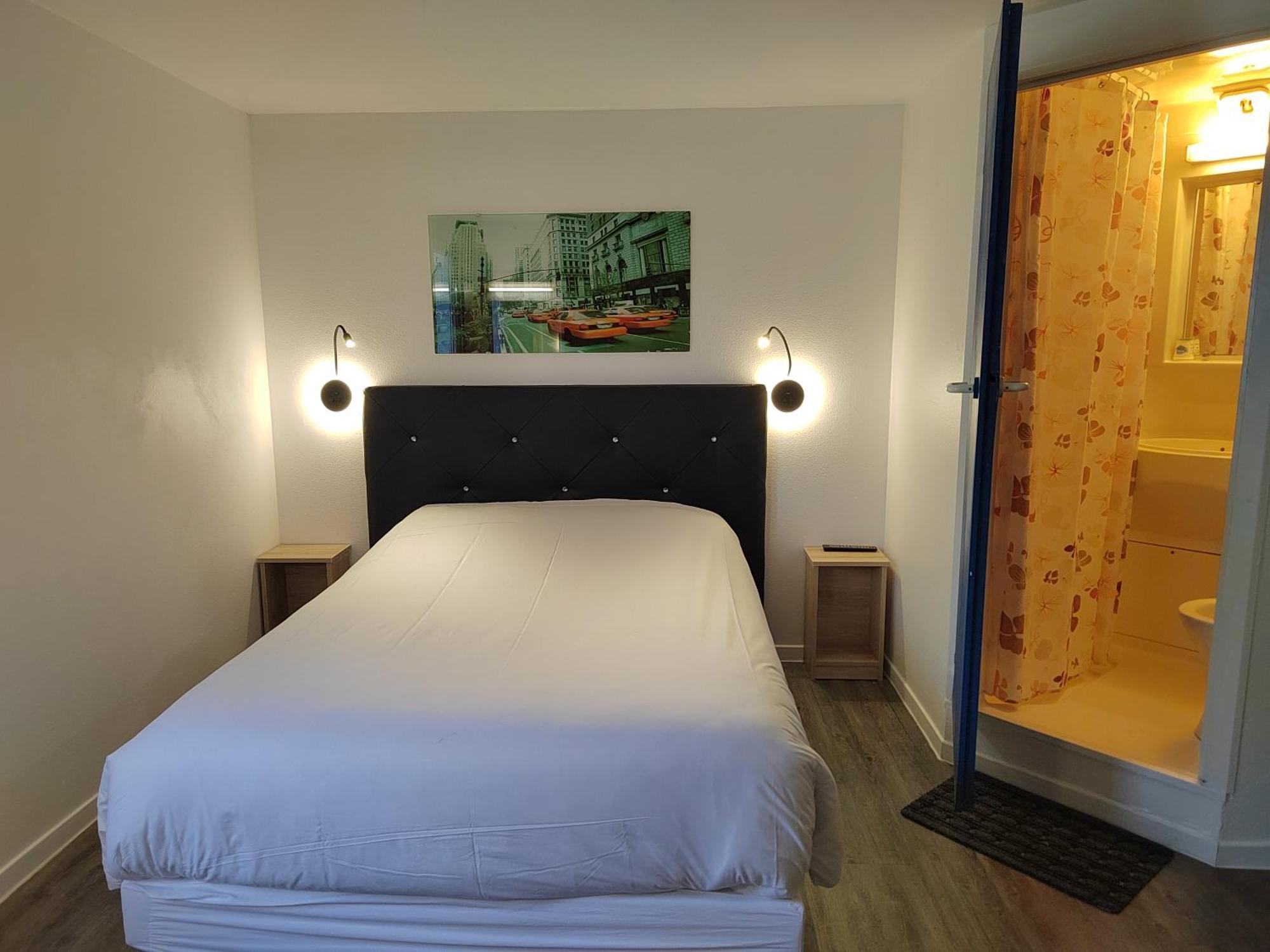 Fasthotel Paris Ouest Hotel Bouafle